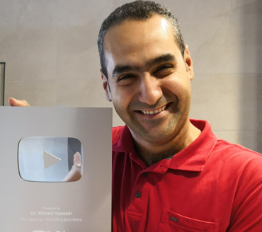 Dr Ahmed Hussein receives the Silver Button from YouTube